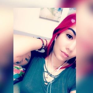 Meet your Posher, Sabrina